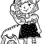 Dziewczynka rozmawiająca przez telefon