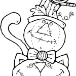 Strach na wróble siedzący na kociee