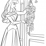 Aurora Makes a Festive Decoration...